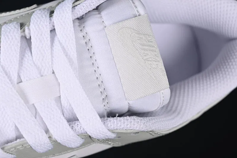 All categories Nk SB Dunk series Nk SB Dunk Low low-top sneakers Nike SB Dunk Low white gray low-top casual sneakers FB9109-124
